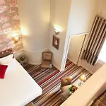Des Comédies Hotel Parigi