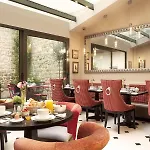 Des Comedies Hotell Paris
