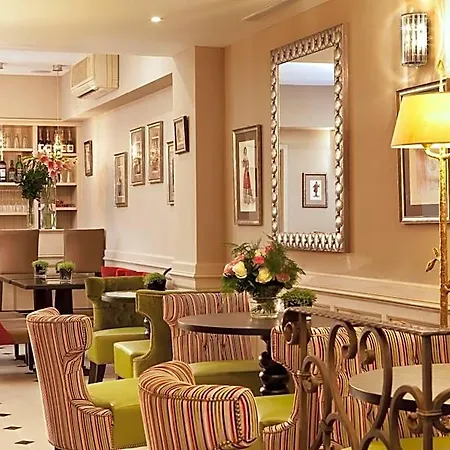 Des Comédies Hotel