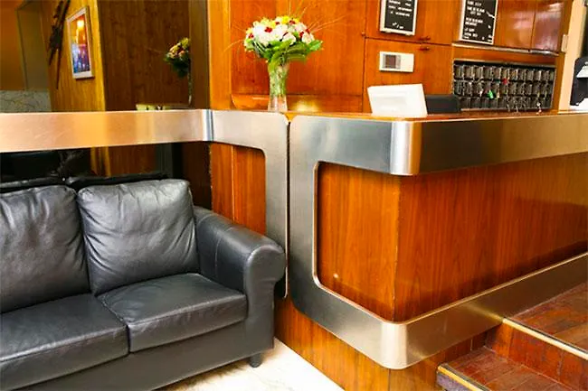 Hotell Des Comedies Paris