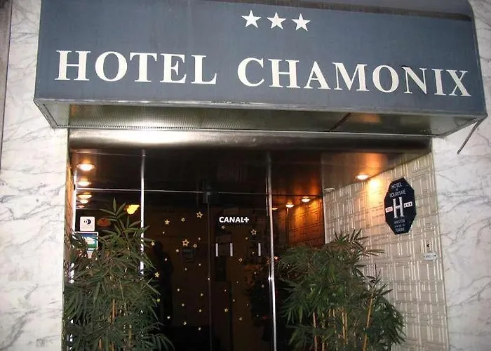Des Comédies 3*