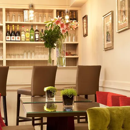 Des Comedies Hotell