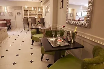 ホテル オテル デ コメディ パリ