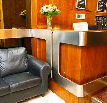 Hotel Des Comedies Parijs
